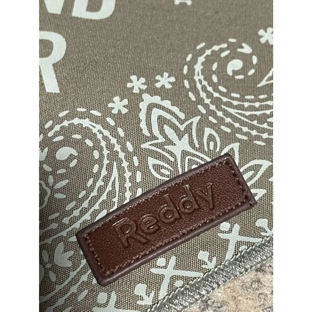 Reddy Bandana Style Pet Scarf 